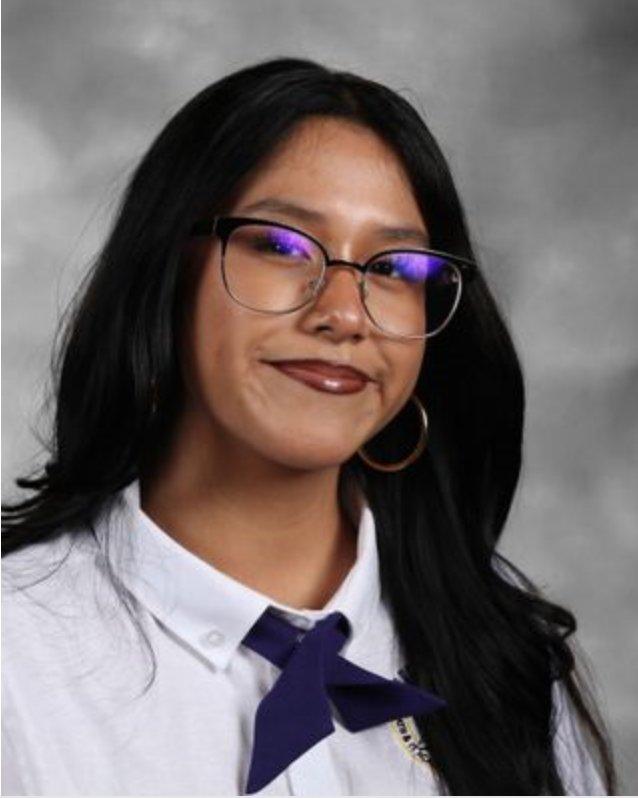 Valeria, a 10th grade student aspiring to become an aerospace engineer